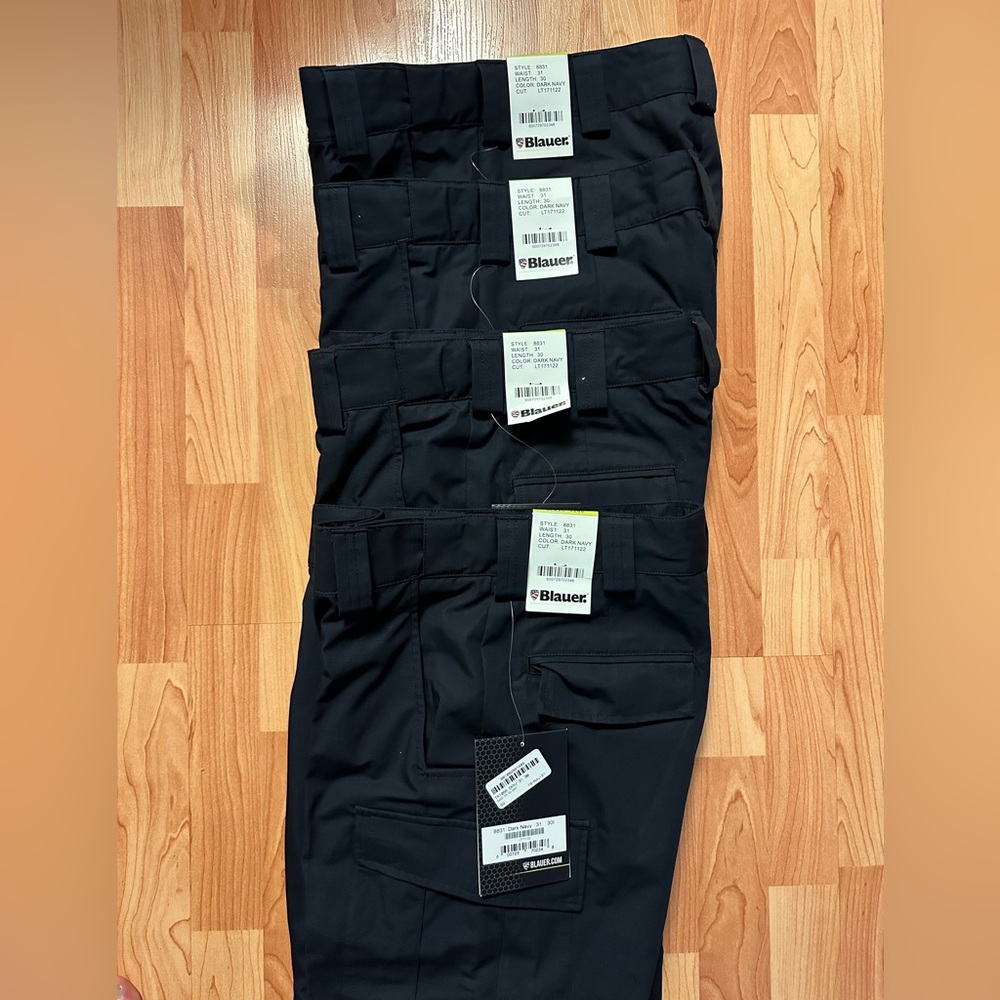 4X Blauer style # 8831 cargo pants